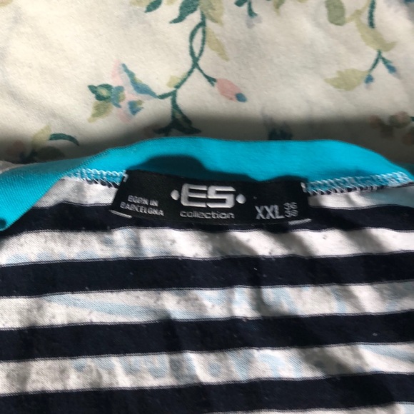 ES Collection Stripes deep Vneck - Picture 2 of 4